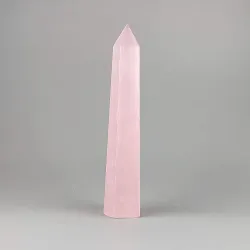 Obelisk růženin Brazílie