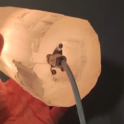 Selenit - elektrická lampa se žárovkou